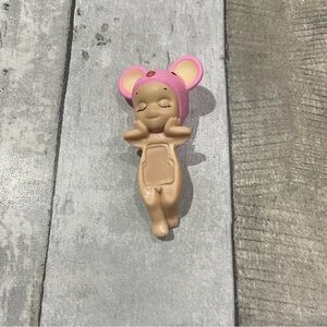 Sonny Angel Hippers Sleeping Dreaming Series Mouse mini figure attach me